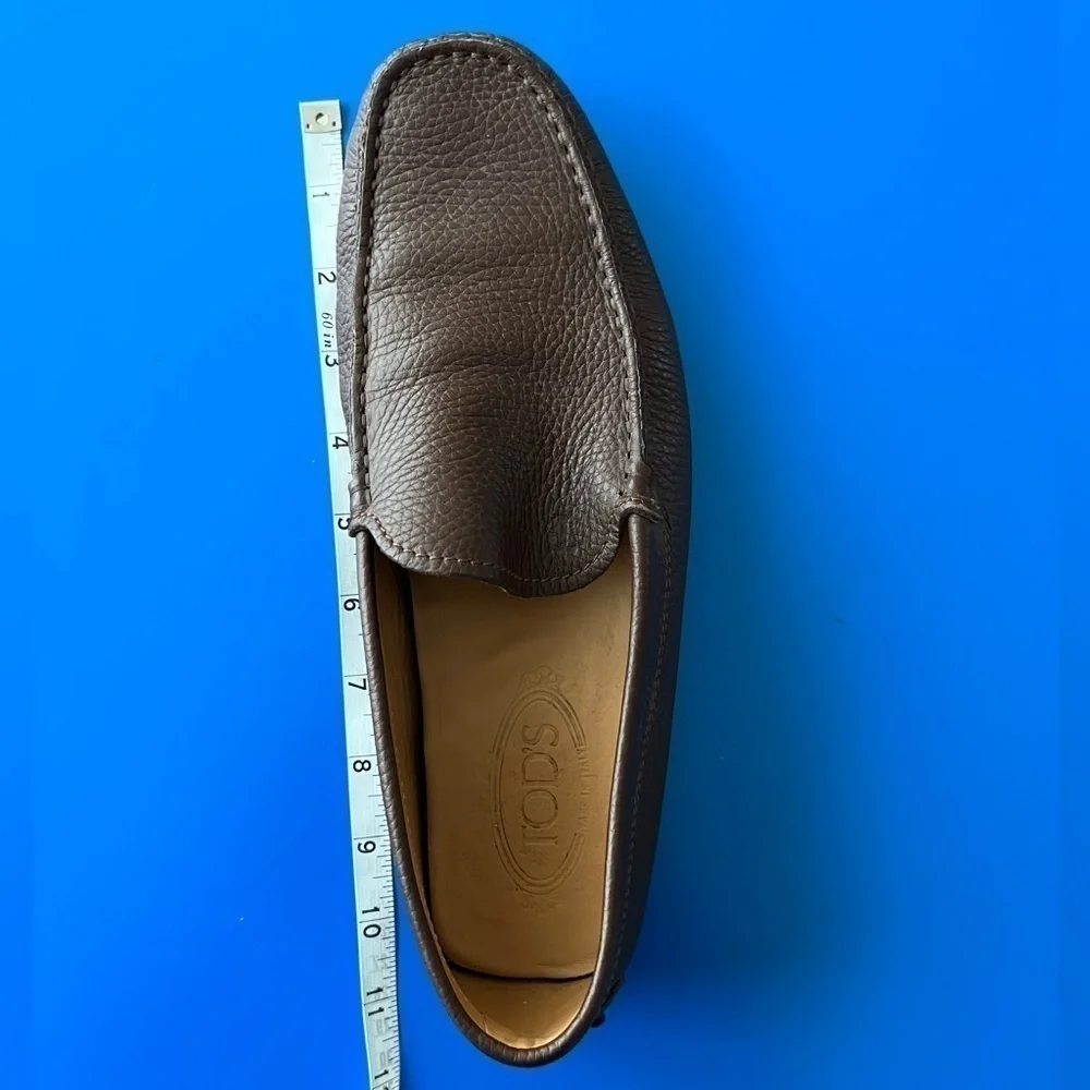 - Tod’s Men’s Loafers. Very Good Condition. Size 7.5